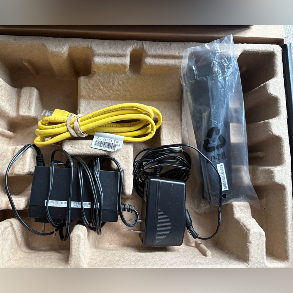 NETGEAR Nighthawk R7000 AC1900 Smart WiFi Router NEW - Picture 6 of 11